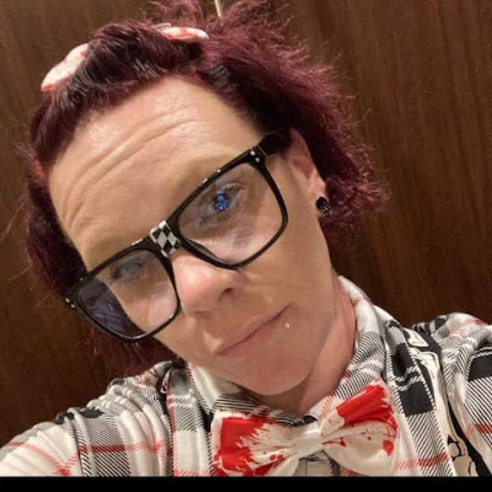 Meet your Posher, Erica